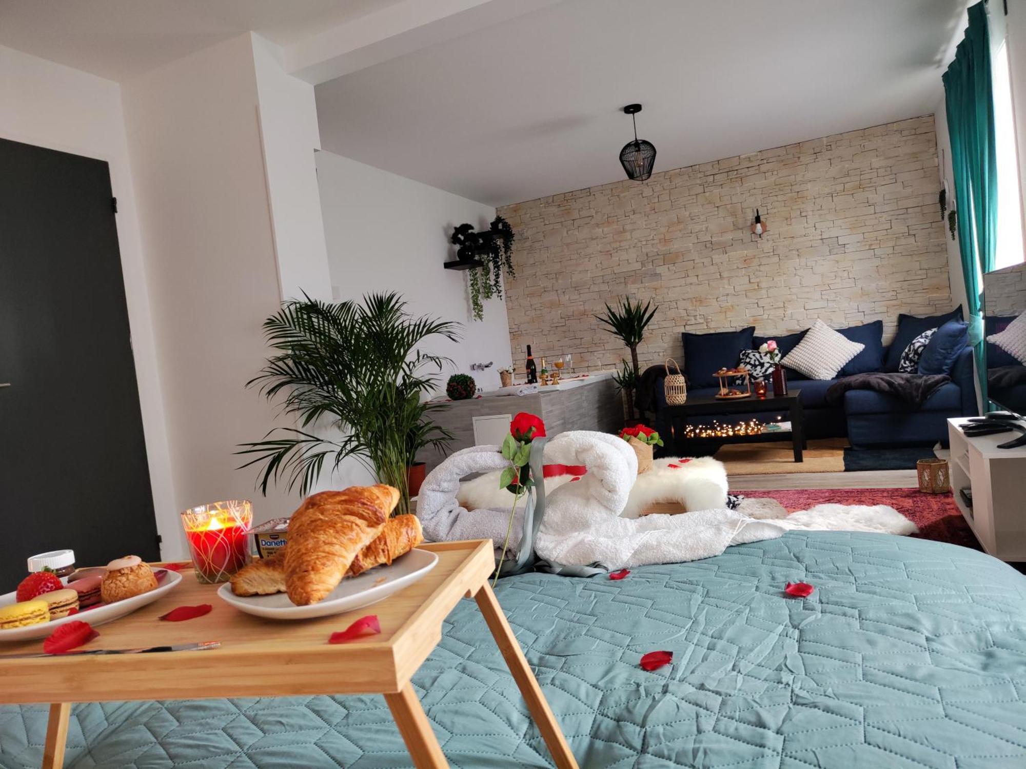 Romantic Cocon In Apartment
