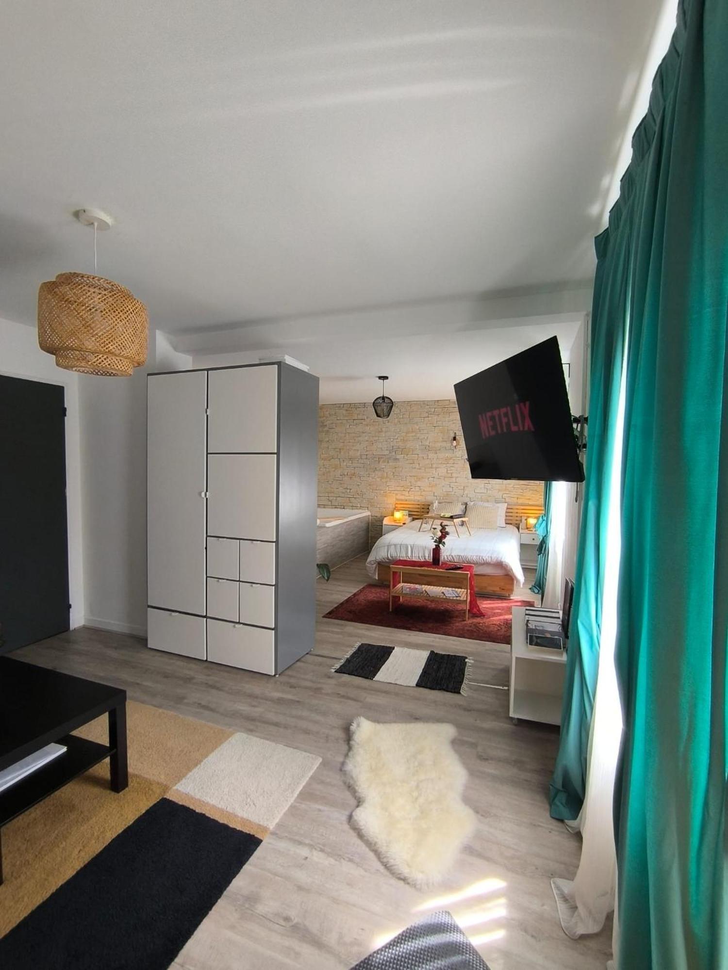 Apartment Romantic Cocon In Mülhausen