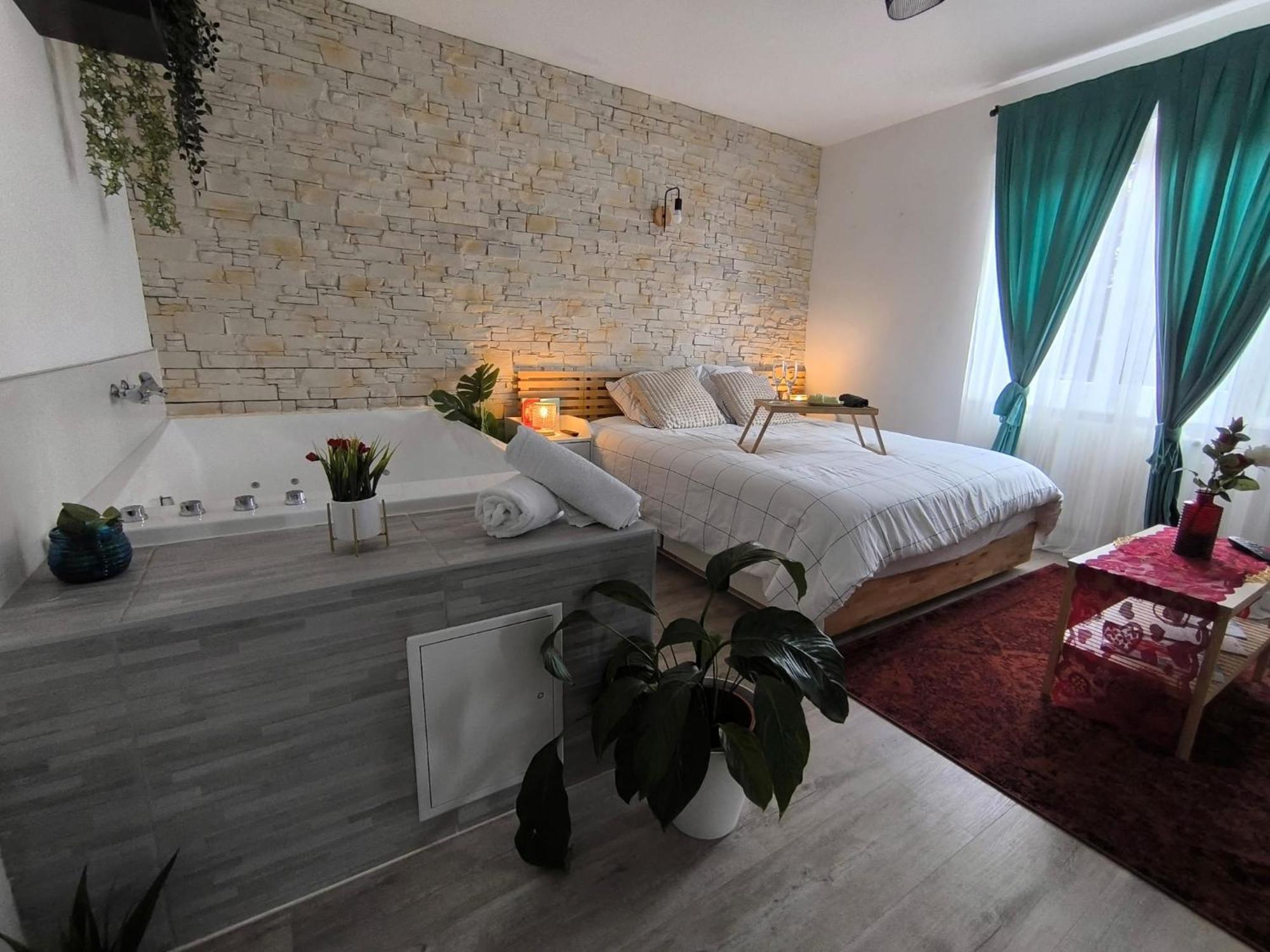 Apartment Romantic Cocon In Mülhausen