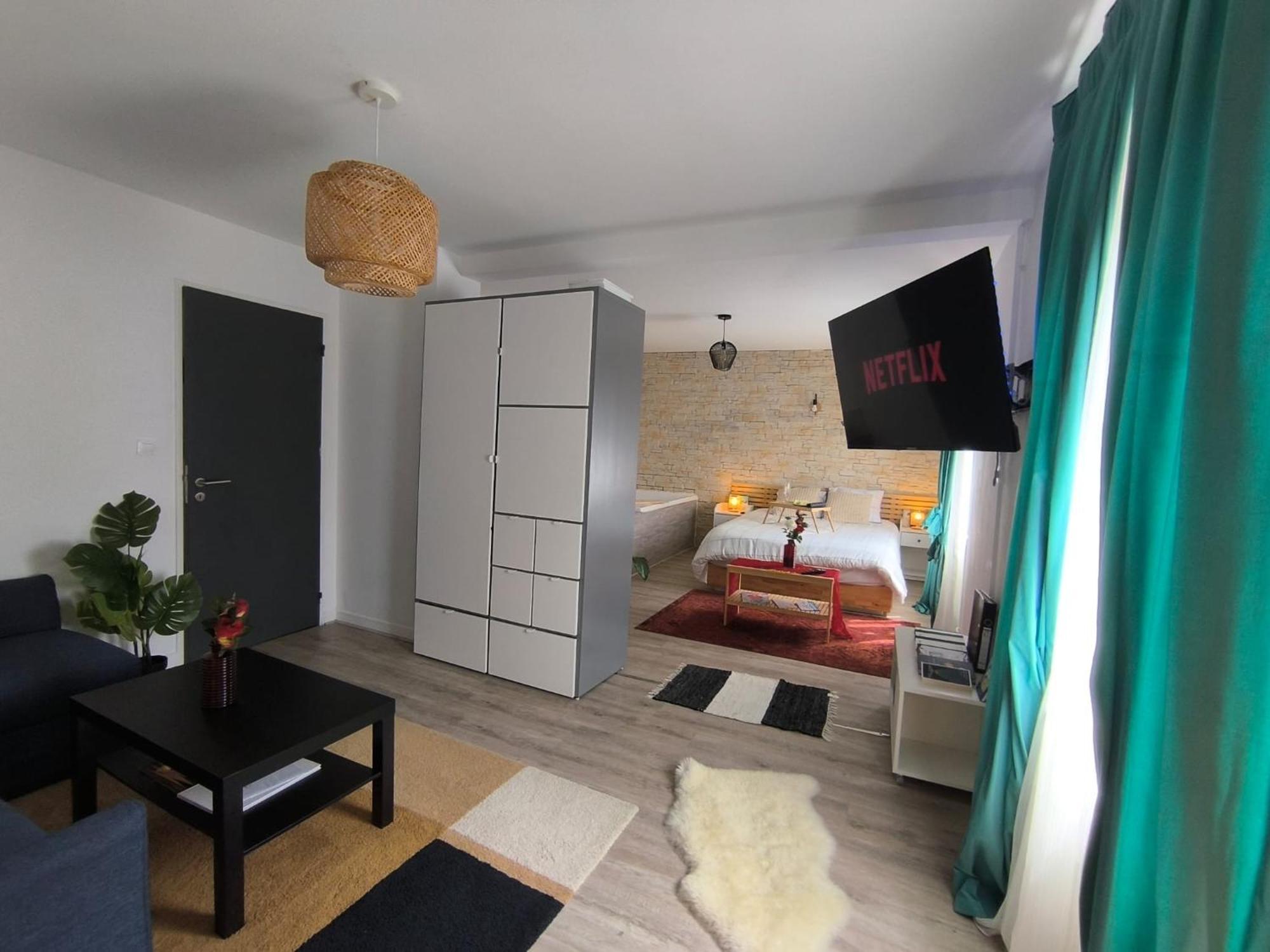 Romantic Cocon In * Mülhausen